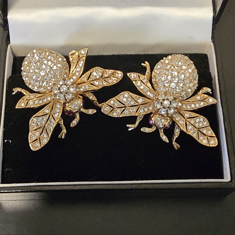 Ciner Swarovski Crystal Bee Earrings